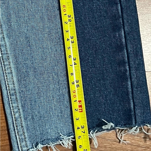 LABORATORY BY Lord and Taylor  two toned  MENS jeans - Picture 4 of 16